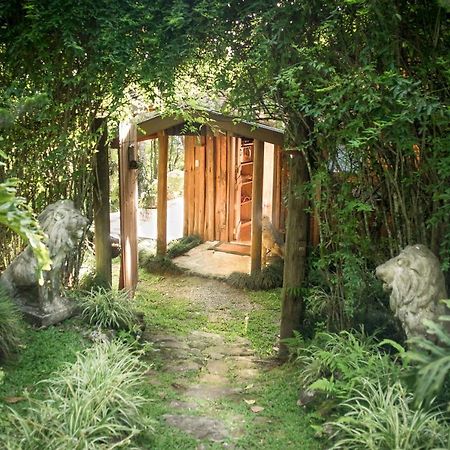 Chalés Namaskar Sao Bento do Sapucai Bagian luar foto
